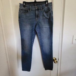 J.CREW | SIZE 29 | 8" MIDRISE SKINNY JEANS  | FADED BLUE  | STRETCHY